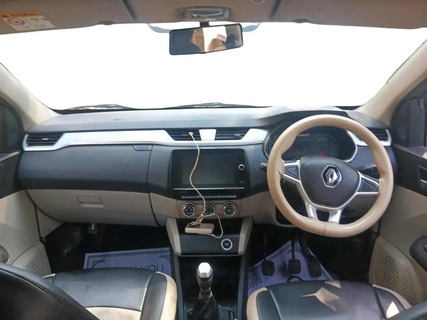 2020 Renault TRIBER RXZ, Petrol, Manual, 68,687 km, interior