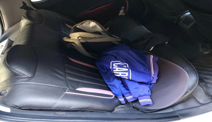 2016 Hyundai Grand i10 1.2 SPORTZ PRIME EDITION VTVT, Petrol, Manual, 96,588 km, interior