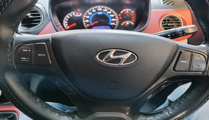 2016 Hyundai Grand i10 1.2 SPORTZ PRIME EDITION VTVT, Petrol, Manual, 96,588 km, interior