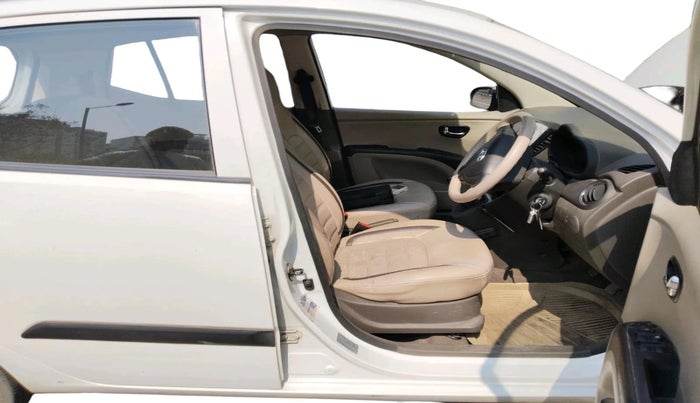 2012 Hyundai i10 MAGNA 1.2, Petrol, Manual, 72,691 km, interior