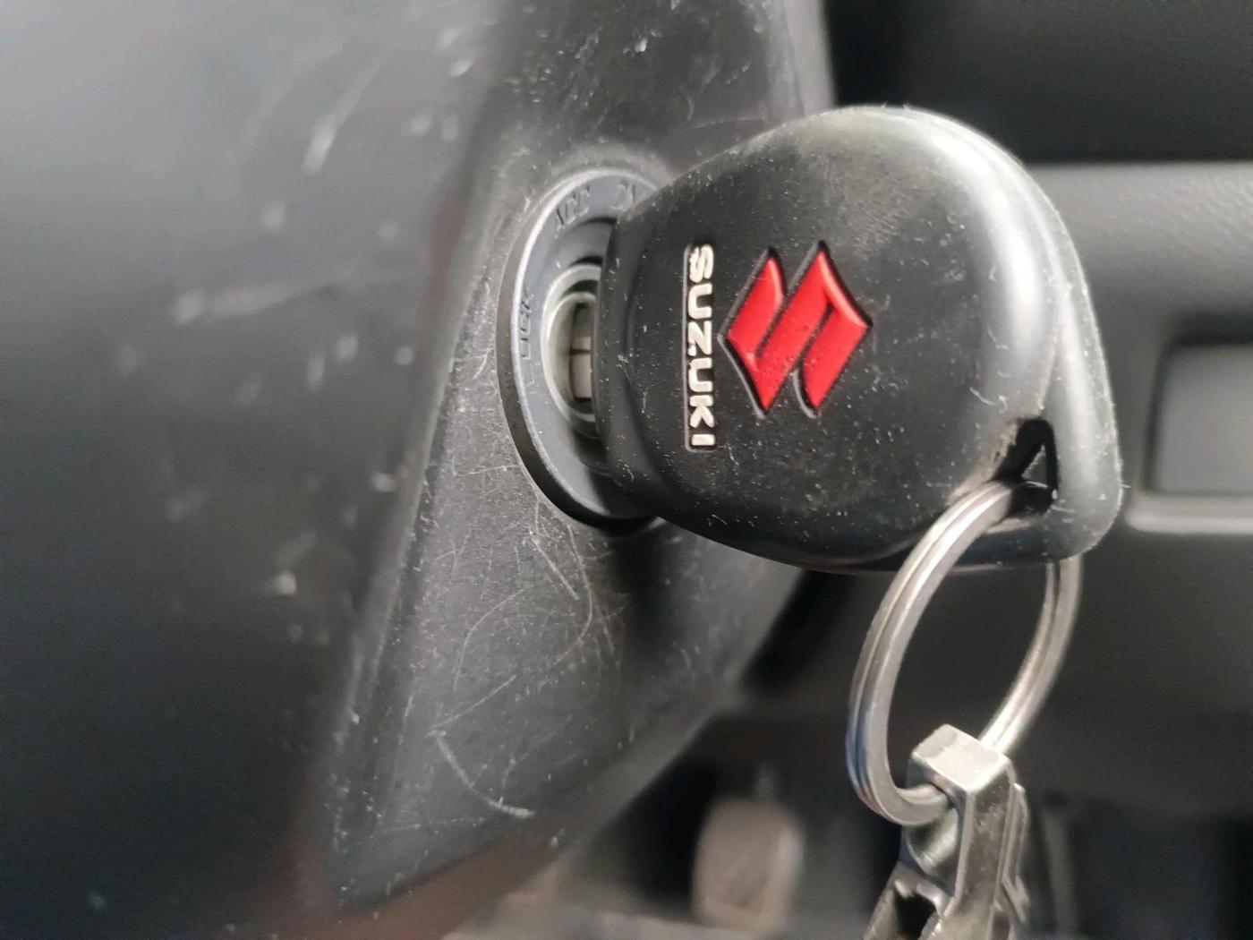 2022 Maruti Swift VXI, Petrol, Manual, 25,078 km, interior