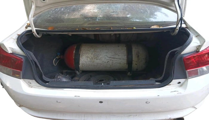 2011 Honda City 1.5L I-VTEC V AT, CNG, Automatic, 1,20,608 km, exterior