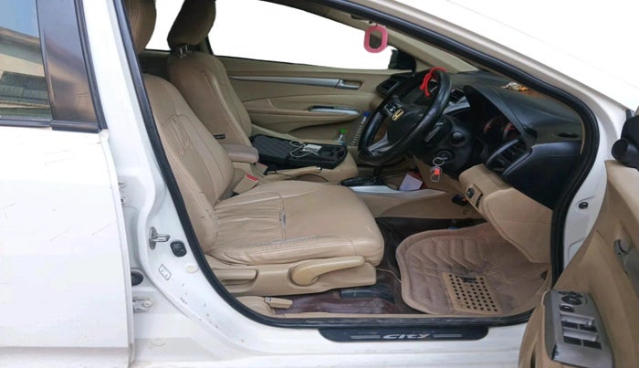 2011 Honda City 1.5L I-VTEC V AT, CNG, Automatic, 1,20,608 km, interior