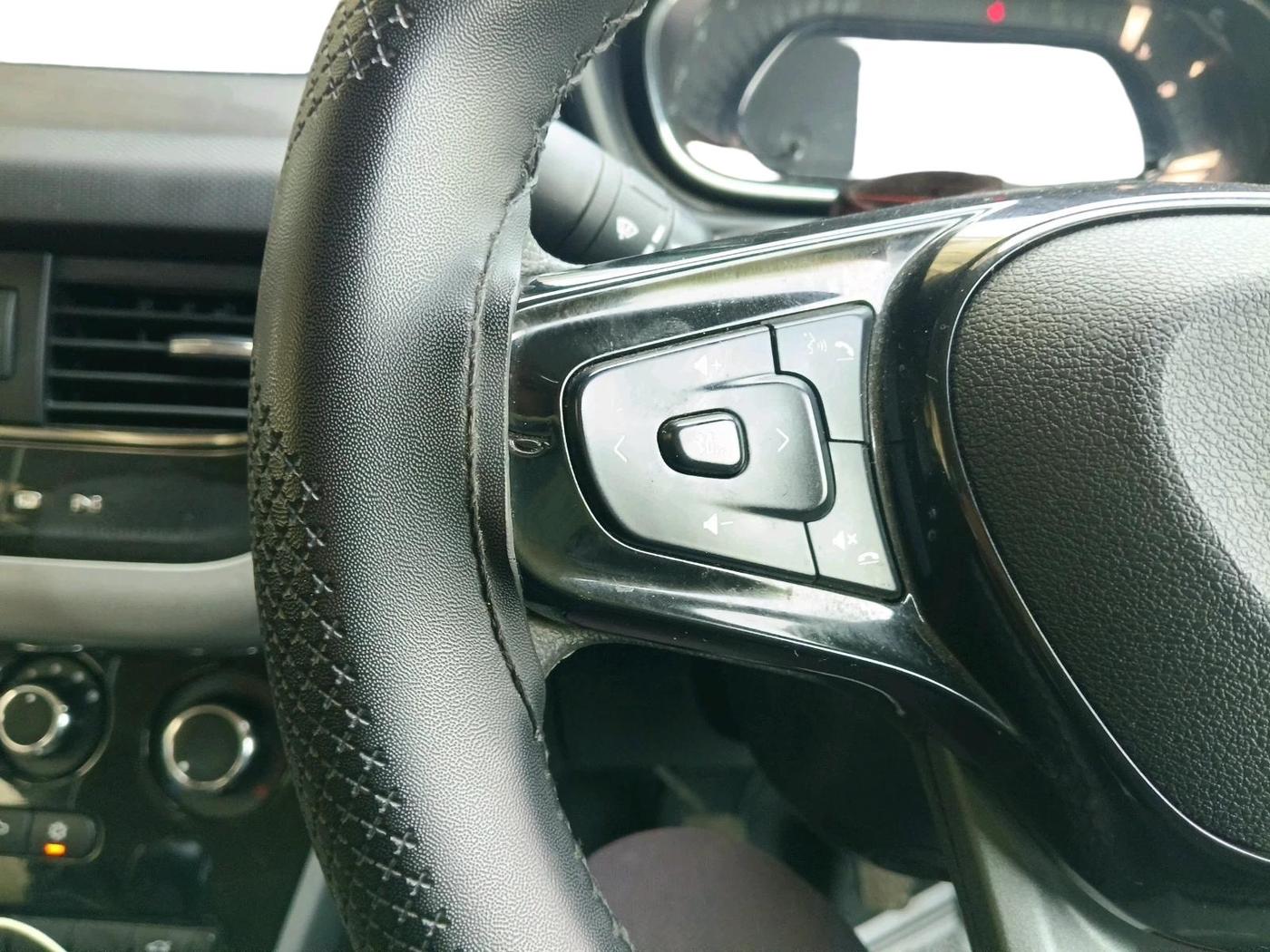 2023 Tata NEXON XM PLUS SUNROOF PETROL, Petrol, Manual, 13,300 km, interior