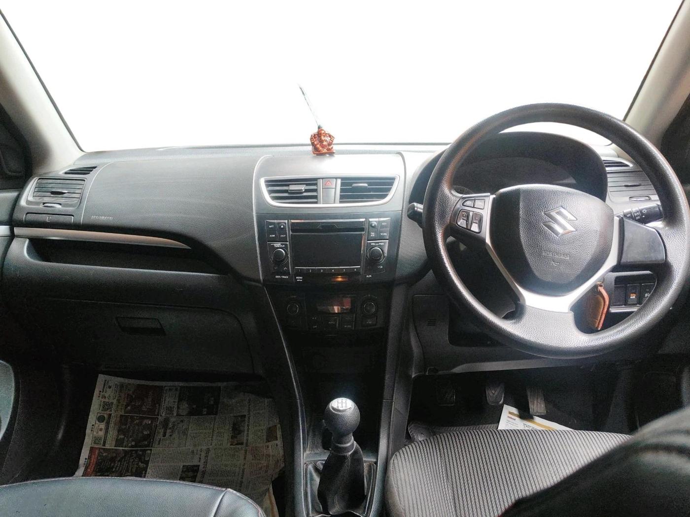 2011 Maruti Swift ZXI, Petrol, Manual, 68,215 km, interior