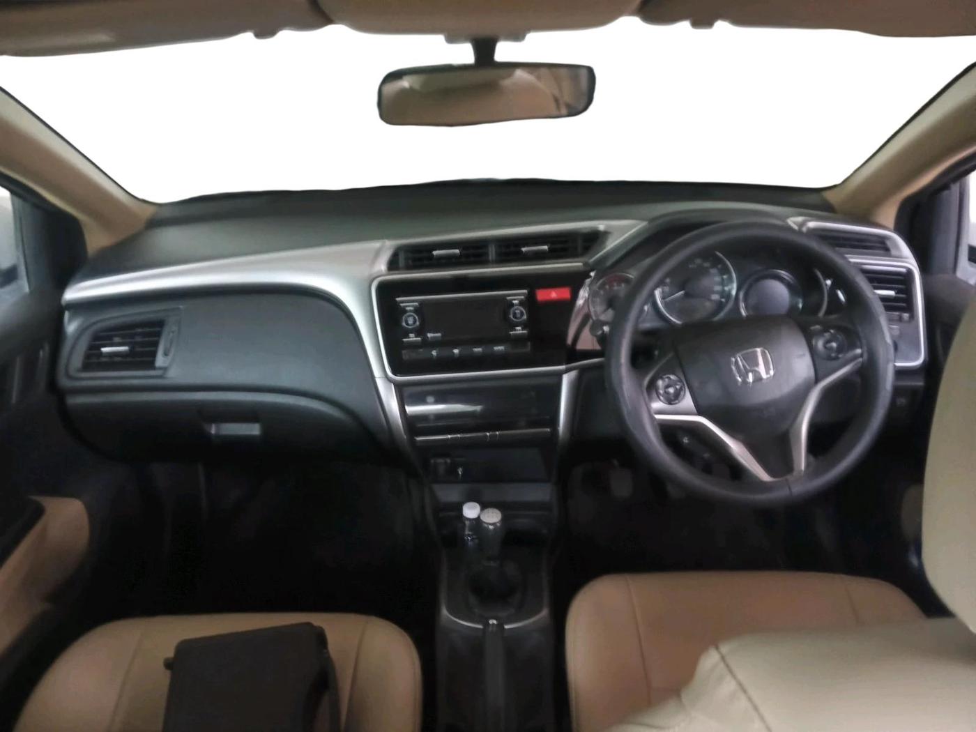 2014 Honda City 1.5L I-DTEC SV, Diesel, Manual, 1,50,932 km, interior