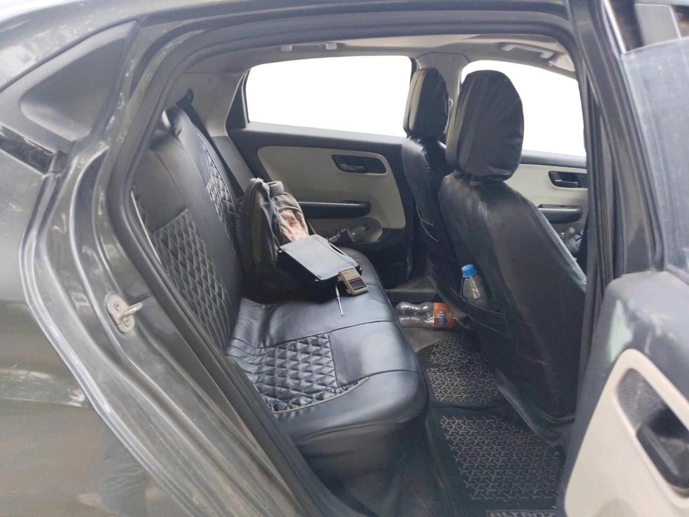 2023 Tata ALTROZ XM PLUS SUNROOF CNG, CNG, Manual, 38,000 km, interior