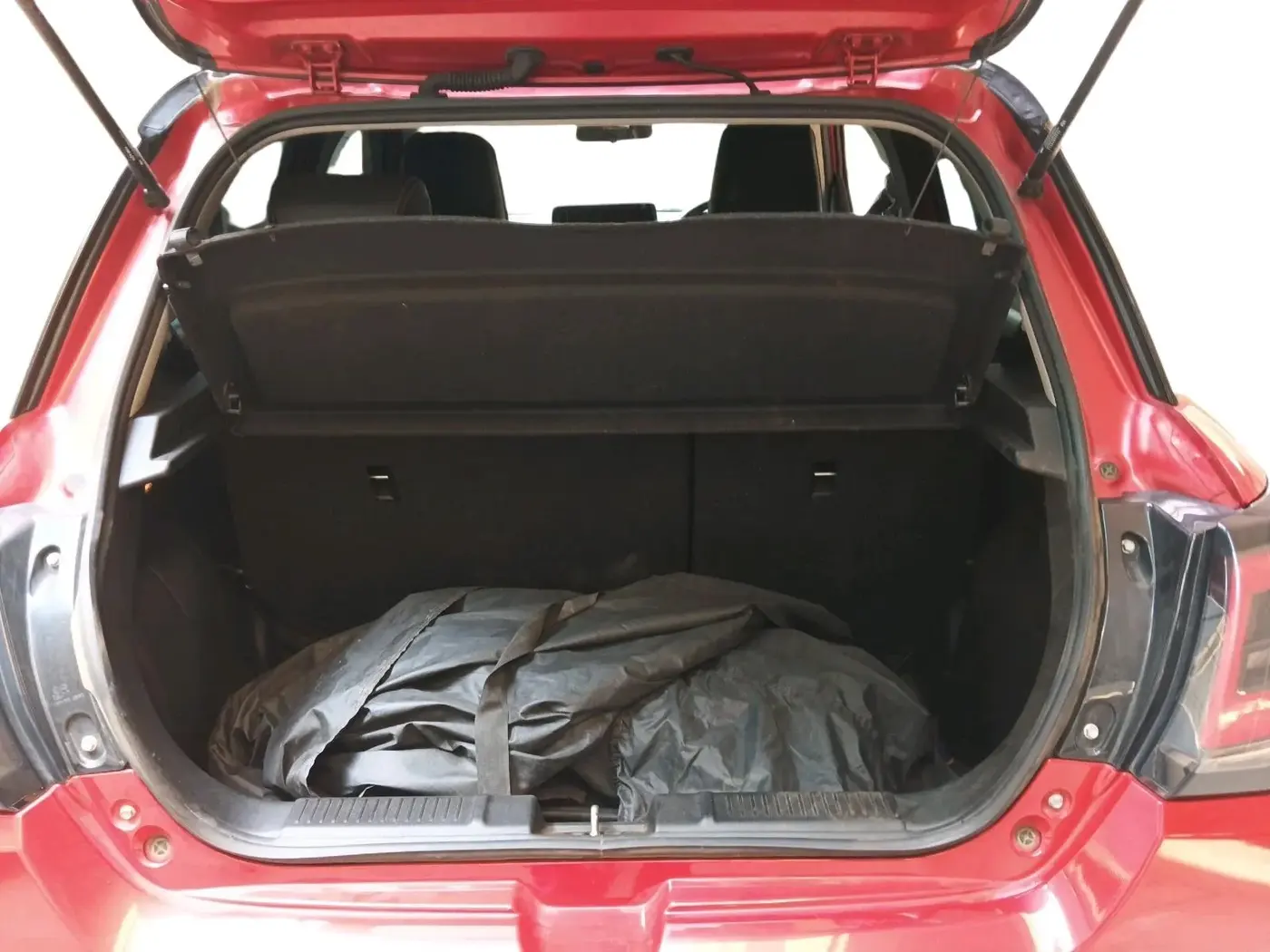 2024 Maruti Swift ZXi Plus Dual Tone, Petrol, Manual, 20,079 km, exterior