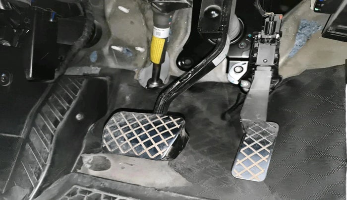 2022 Skoda KUSHAQ STYLE 1.0L TSI AT (6 AIRBAGS), Petrol, Automatic, 64,275 km, interior