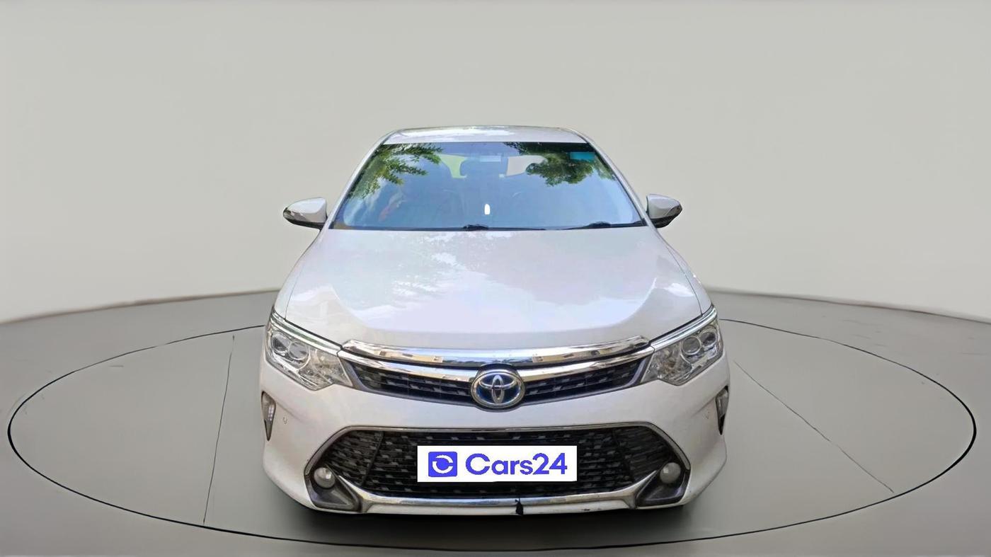 2016 Toyota Camry HYBRID, Hybrid, Automatic, 1,80,757 km, exterior