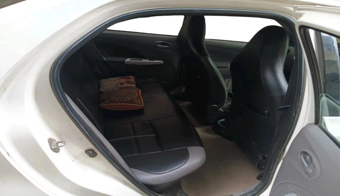 2011 Toyota Etios V, Petrol, Manual, 87,274 km, interior