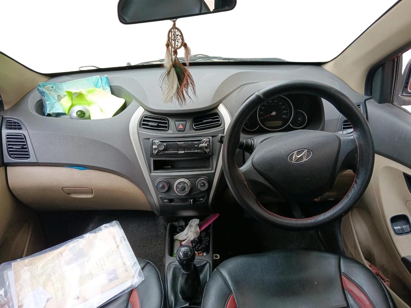 2012 Hyundai Eon ERA + LPG, Petrol, Manual, 70,572 km, interior