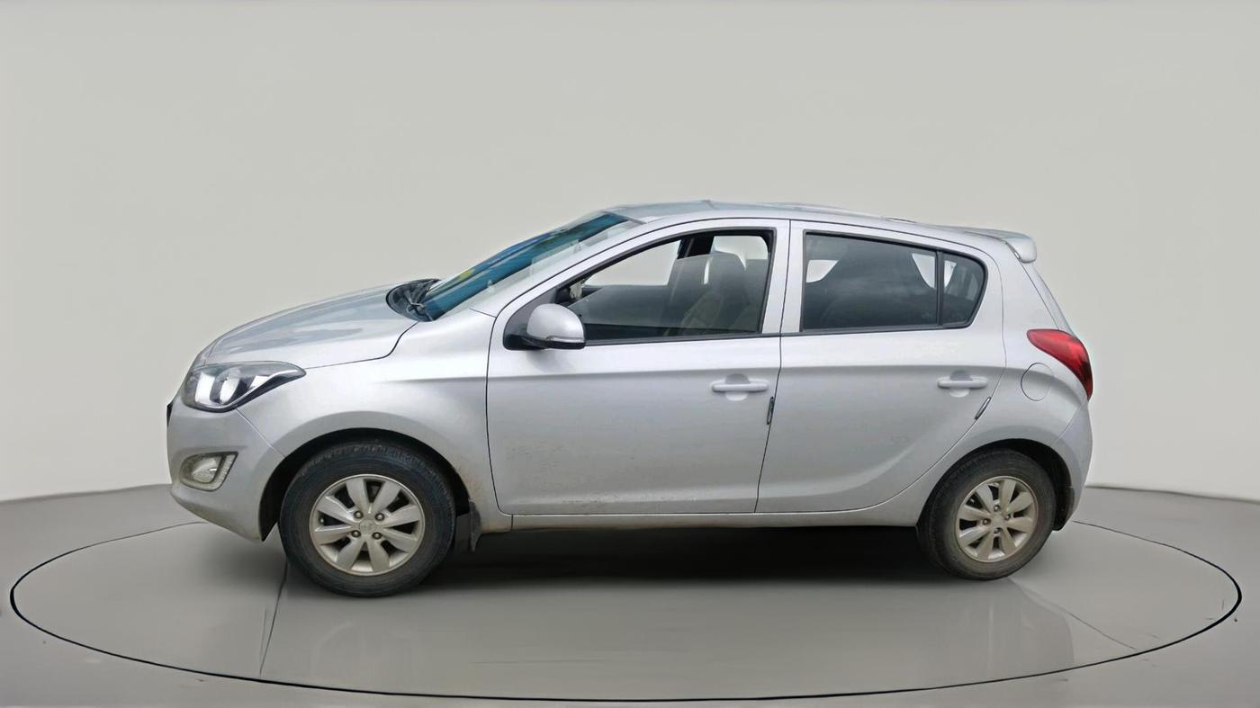 2013 Hyundai i20 SPORTZ 1.2, Petrol, Manual, 68,842 km, exterior