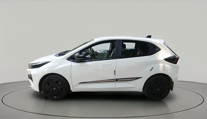 2025 Tata ALTROZ Creative CNG 5MT, CNG, Manual, 2,672 km, exterior