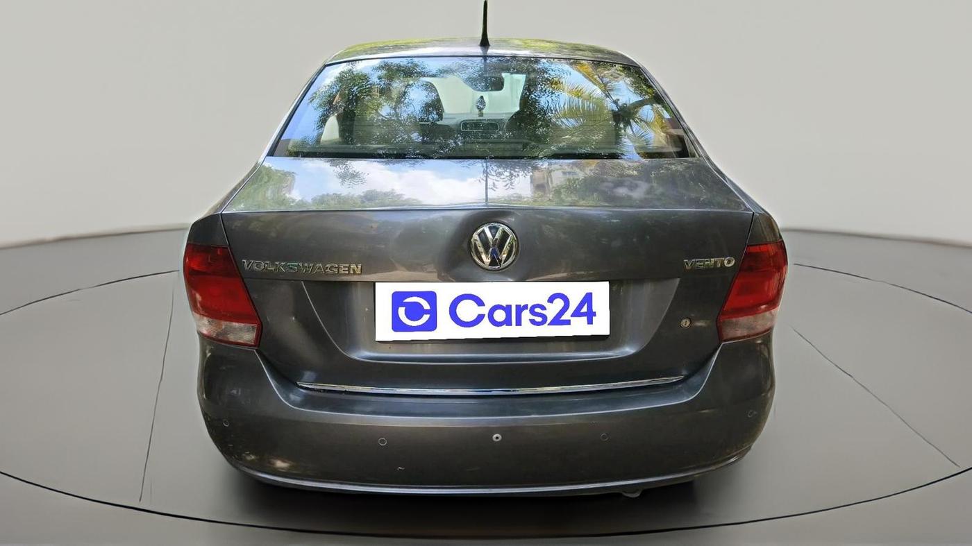 2013 Volkswagen Vento HIGHLINE 1.6 MPI, Petrol, Manual, 64,163 km, exterior