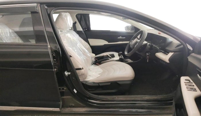 2025 Hyundai Verna S MT 1.5 MPI, Petrol, Manual, 3,267 km, interior