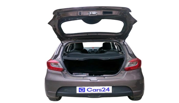 2018 Tata Tiago XZA PETROL, Petrol, Automatic, 29,987 km, exterior