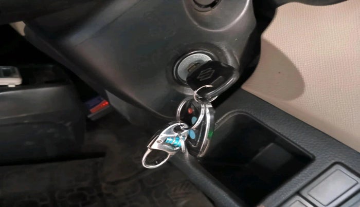 2017 Maruti Wagon R 1.0 LXI CNG, CNG, Manual, 34,111 km, interior