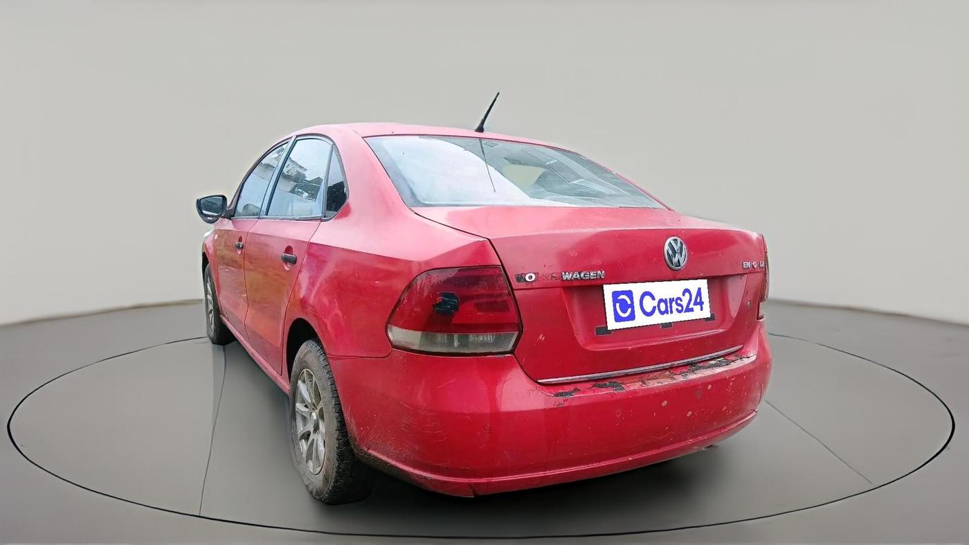 2011 Volkswagen Vento TRENDLINE 1.6, CNG, Manual, 1,34,491 km, exterior