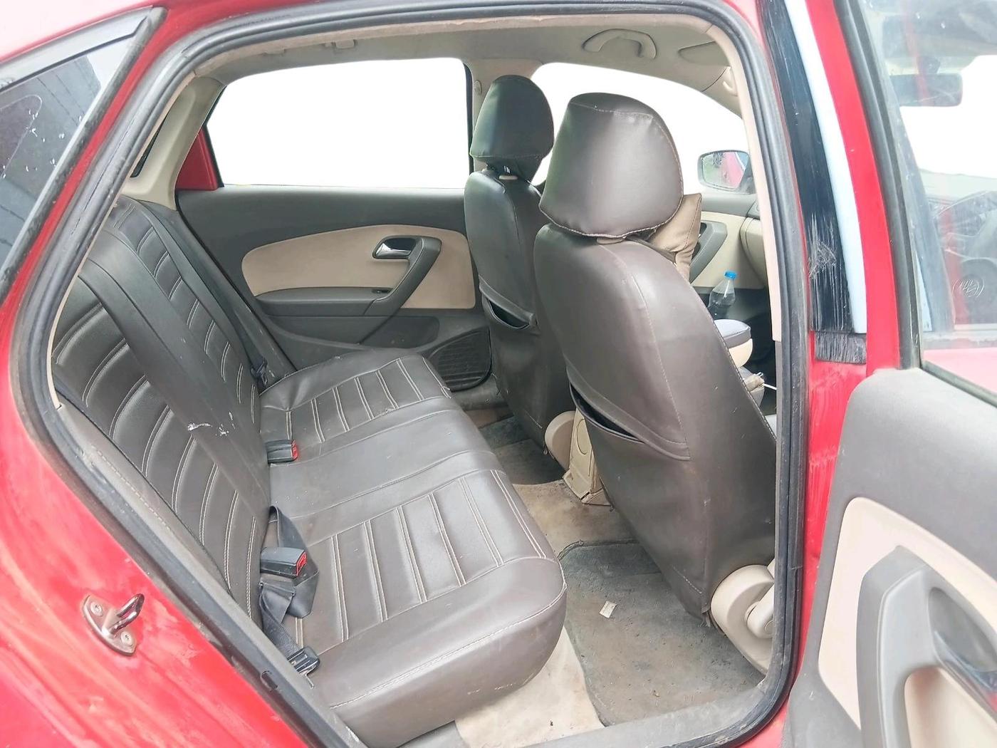 2011 Volkswagen Vento TRENDLINE 1.6, CNG, Manual, 1,34,491 km, interior