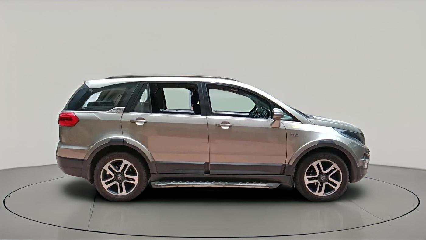 2017 Tata Hexa XTA 4X2 6 STR, Diesel, Automatic, 62,274 km, exterior