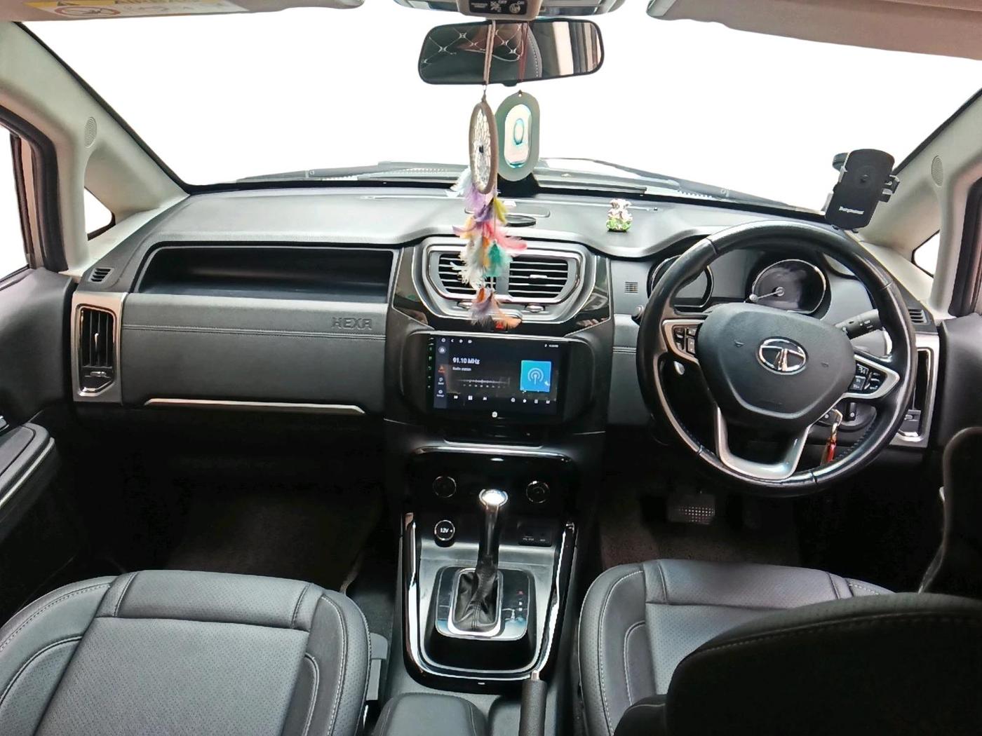 2017 Tata Hexa XTA 4X2 6 STR, Diesel, Automatic, 62,274 km, interior