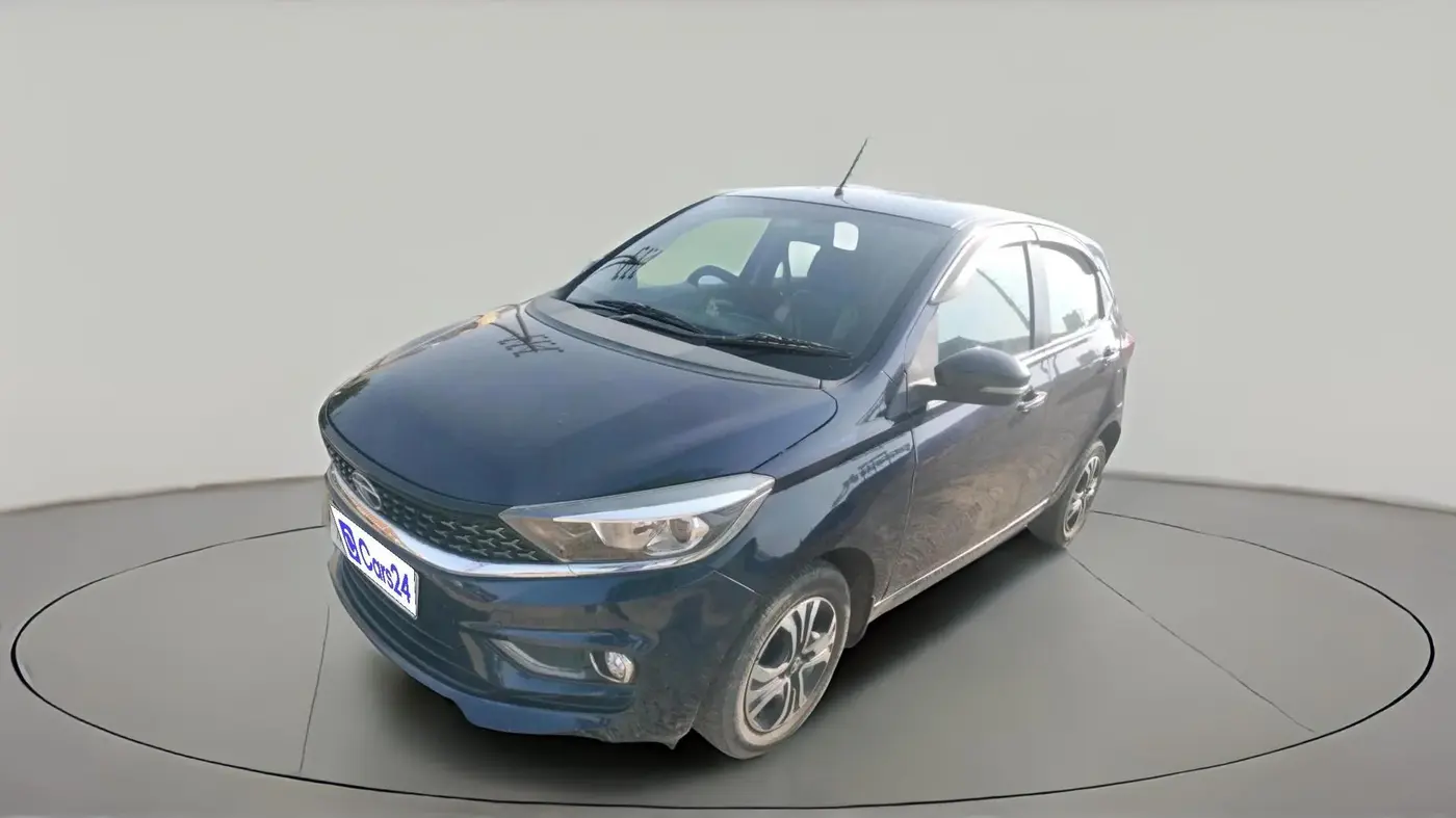2023 Tata Tiago XZ PLUS CNG, CNG, Manual, 52,537 km, exterior