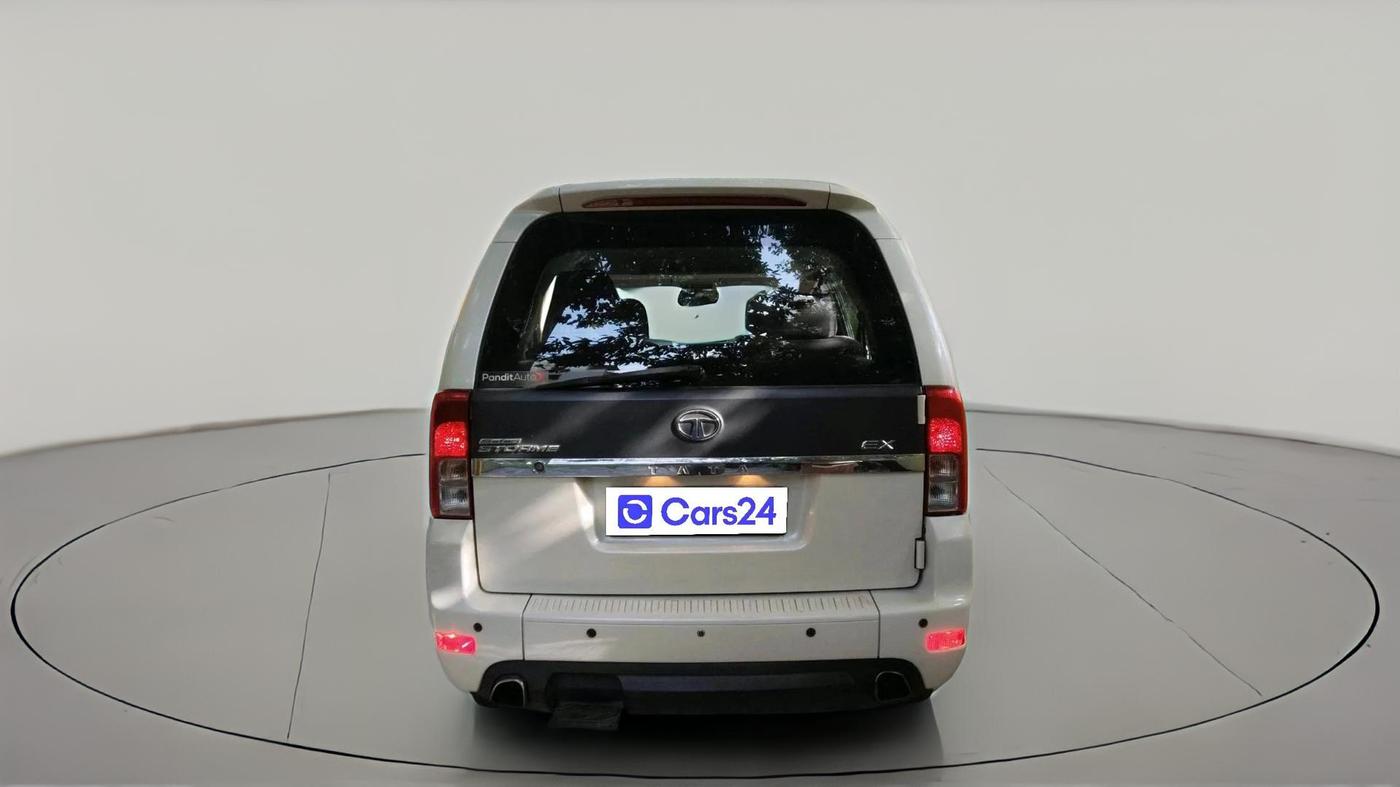 2016 Tata Safari Storme 2.2 EX 4X2, Diesel, Manual, 66,750 km, exterior