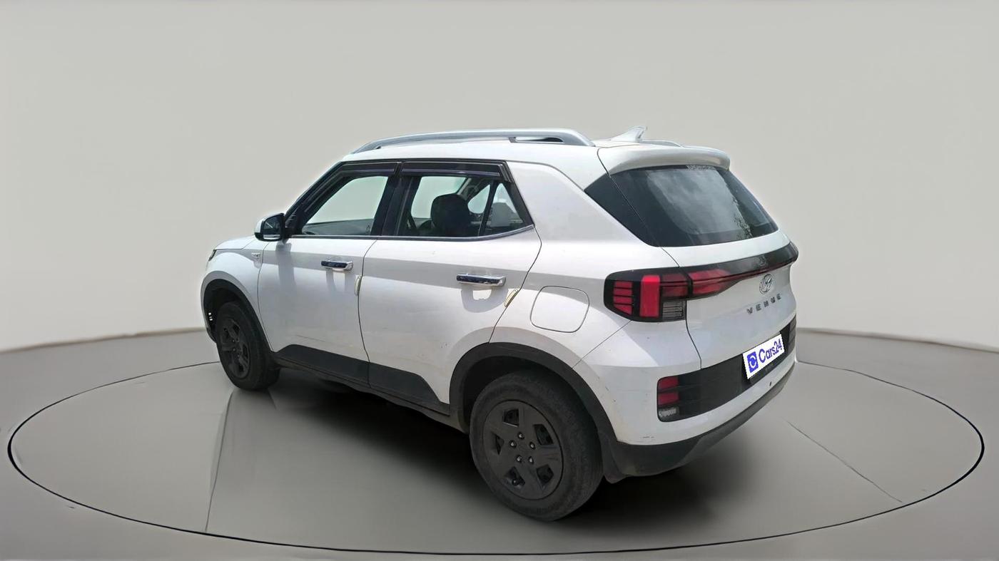 2023 Hyundai VENUE S 1.2, Petrol, Manual, 39,064 km, exterior