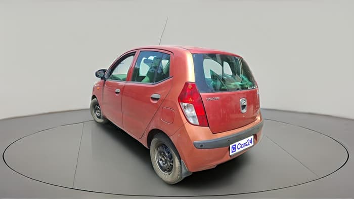 2010 Hyundai i10 ERA 1.1, CNG, Manual, 1,02,677 km, exterior