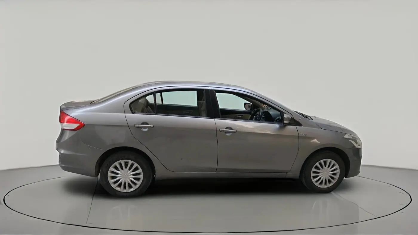2016 Maruti Ciaz VXI+, Petrol, Manual, 70,902 km, exterior