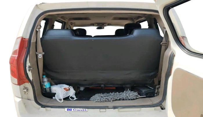 2012 Mahindra Xylo D4, Diesel, Manual, 1,84,679 km, exterior