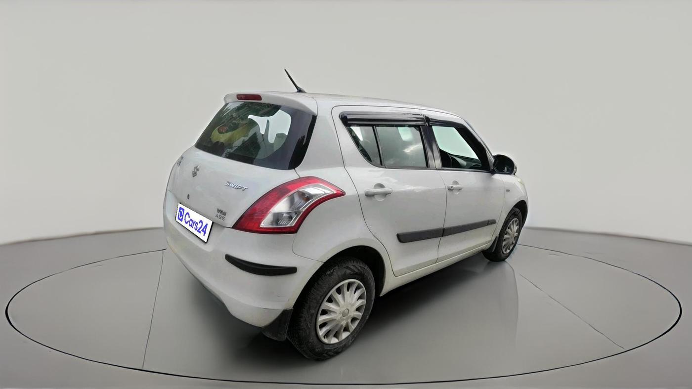 2015 Maruti Swift VDI, Diesel, Manual, 1,55,938 km, exterior