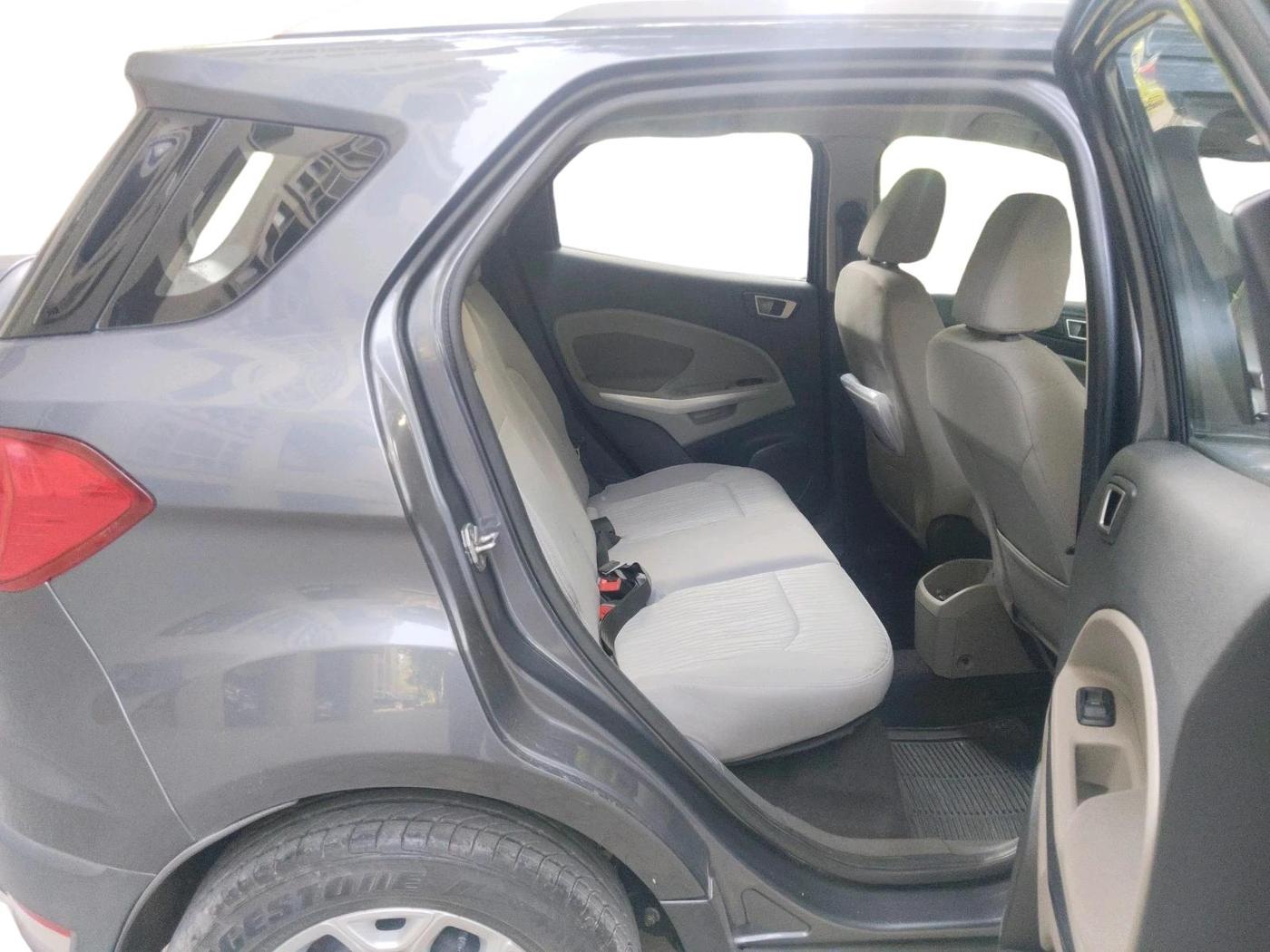2014 Ford Ecosport TITANIUM 1.0L ECOBOOST, Petrol, Manual, 26,387 km, interior
