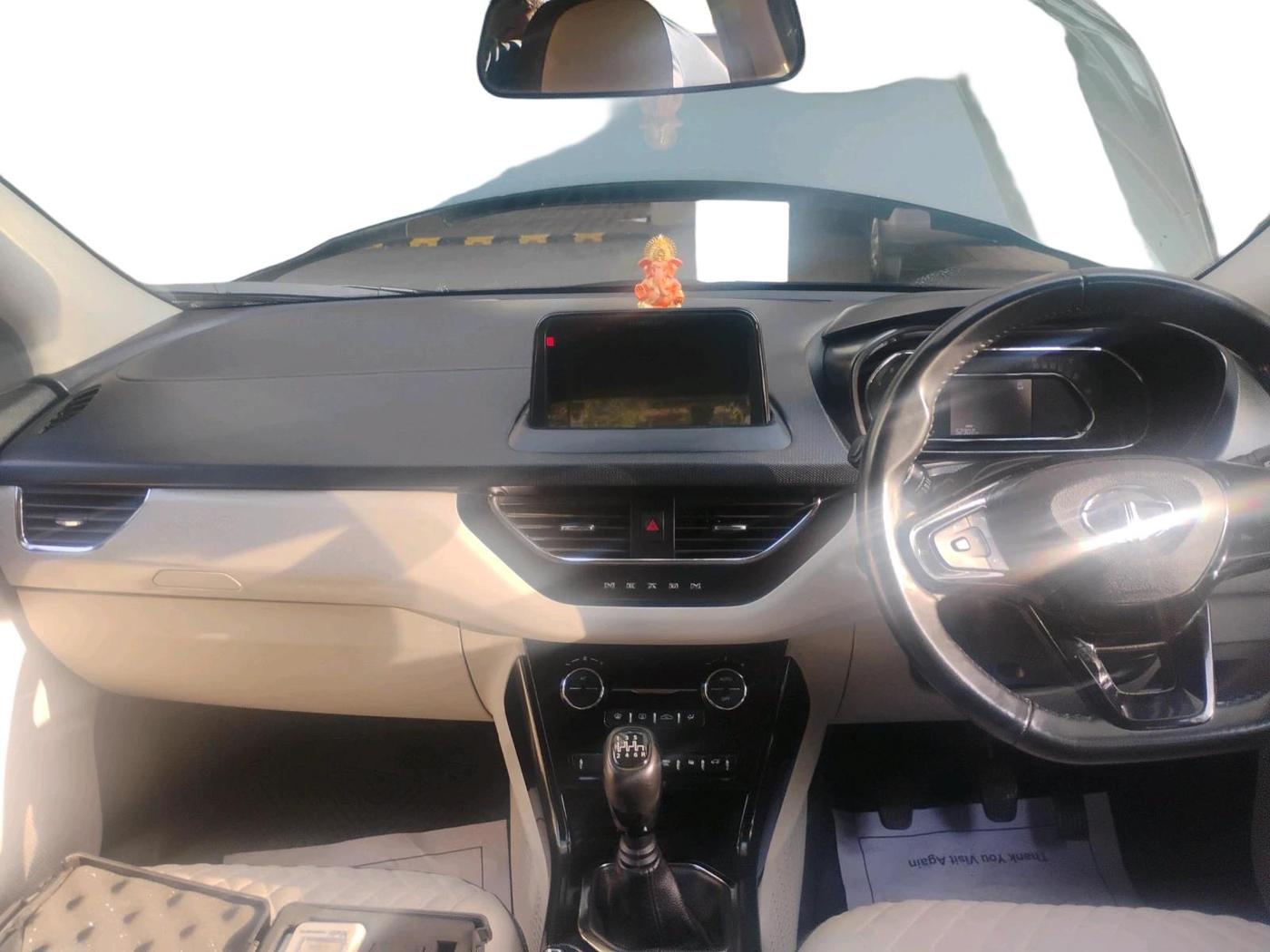 2022 Tata NEXON XZ PLUS (O) DIESEL, Diesel, Manual, 52,302 km, interior