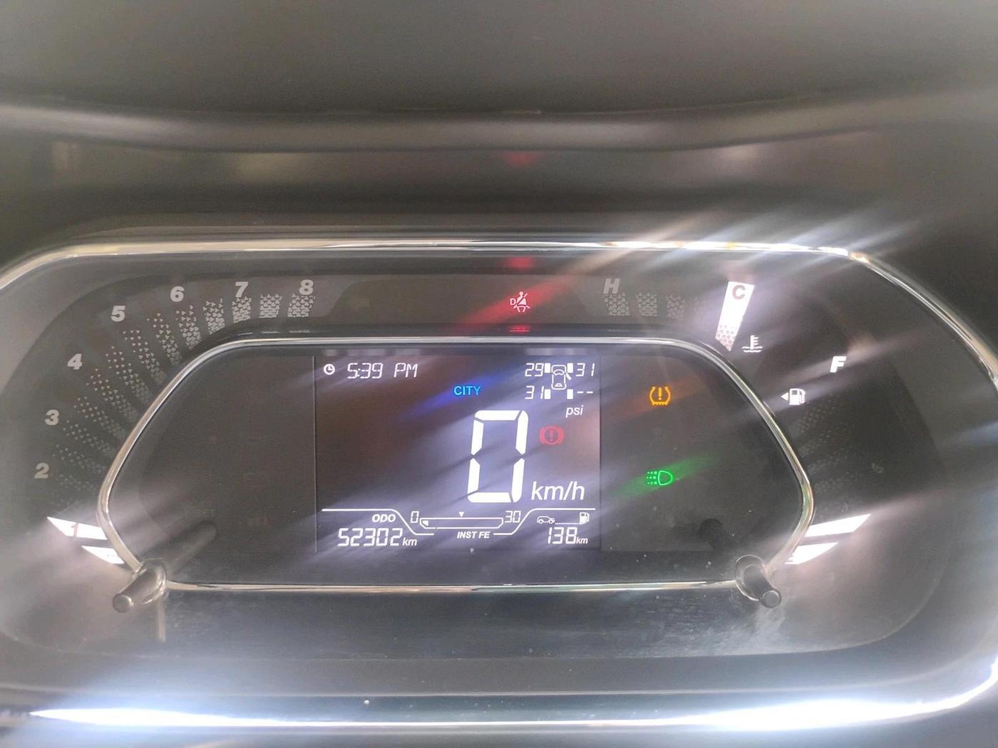 2022 Tata NEXON XZ PLUS (O) DIESEL, Diesel, Manual, 52,302 km, interior