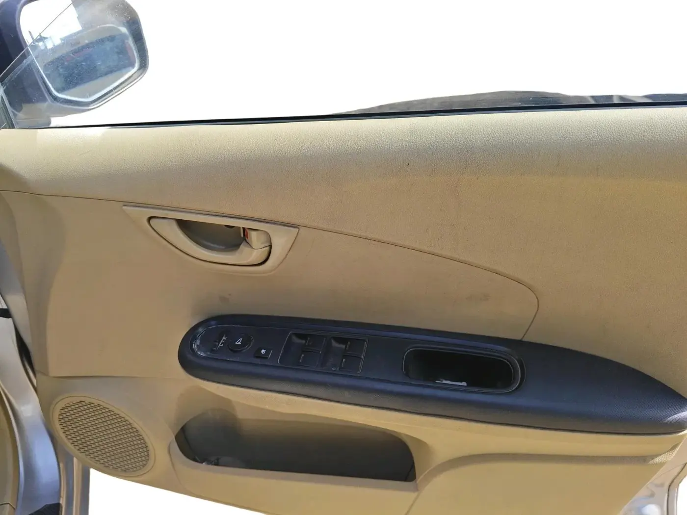 2015 Honda Mobilio 1.5L I-VTEC S, Petrol, Manual, 1,08,822 km, interior