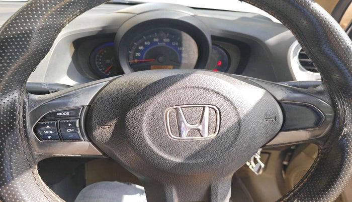 2015 Honda Mobilio 1.5L I-VTEC S, Petrol, Manual, 1,08,822 km, interior