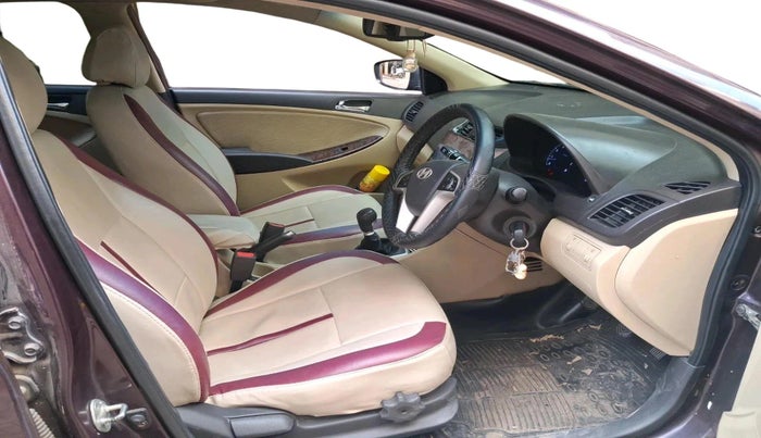 2011 Hyundai Verna FLUIDIC 1.6 VTVT SX, Petrol, Manual, 82,167 km, interior