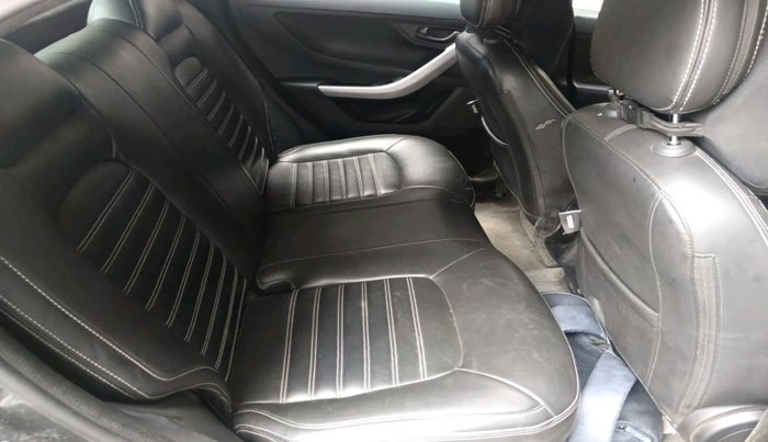 2022 Tata NEXON XM SUNROOF PETROL, Petrol, Manual, 1,23,663 km, interior