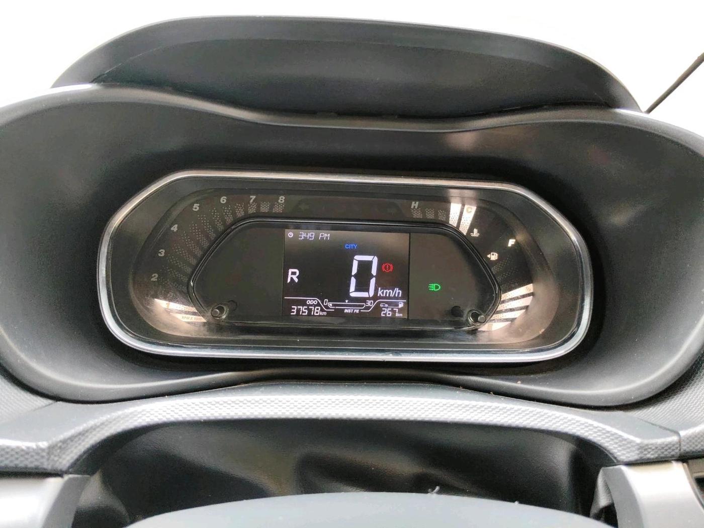 2020 Tata NEXON XM PETROL, Petrol, Manual, 37,578 km, interior