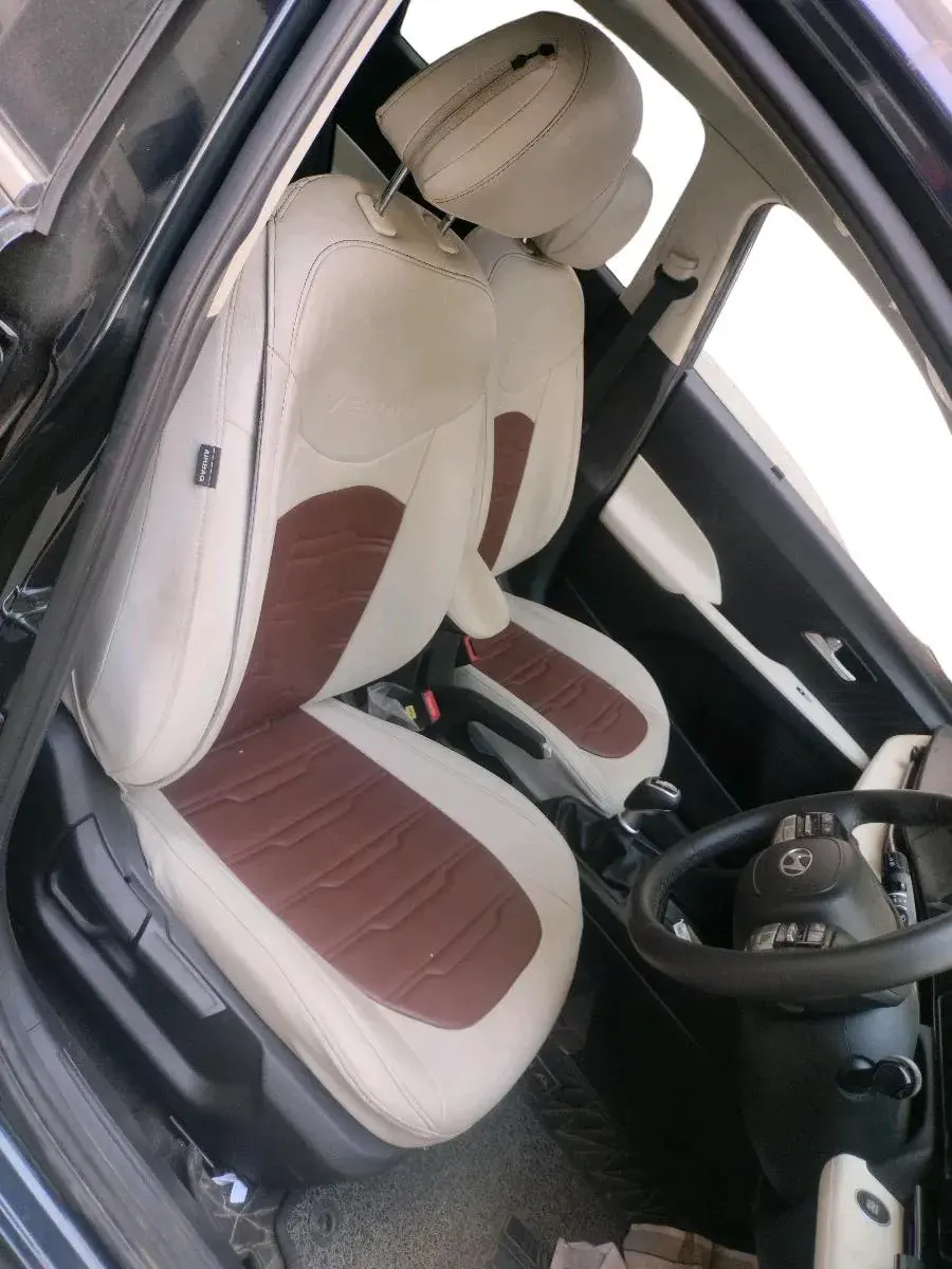 2025 Hyundai Verna SX 1.5 l MPI, Petrol, Manual, 8,587 km, interior