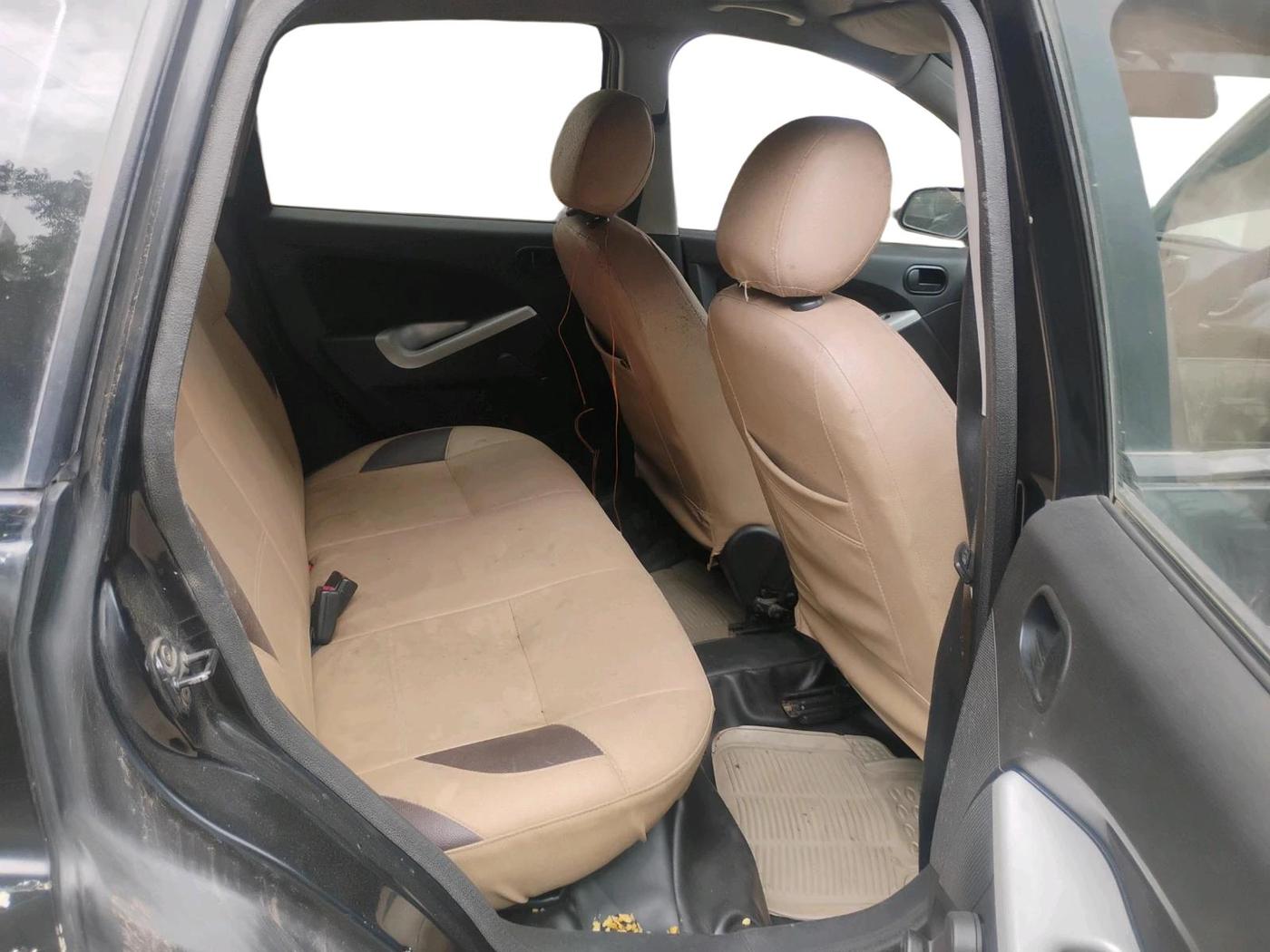 2011 Ford Figo ZXI 1.4 DIESEL, Diesel, Manual, 1,56,797 km, interior