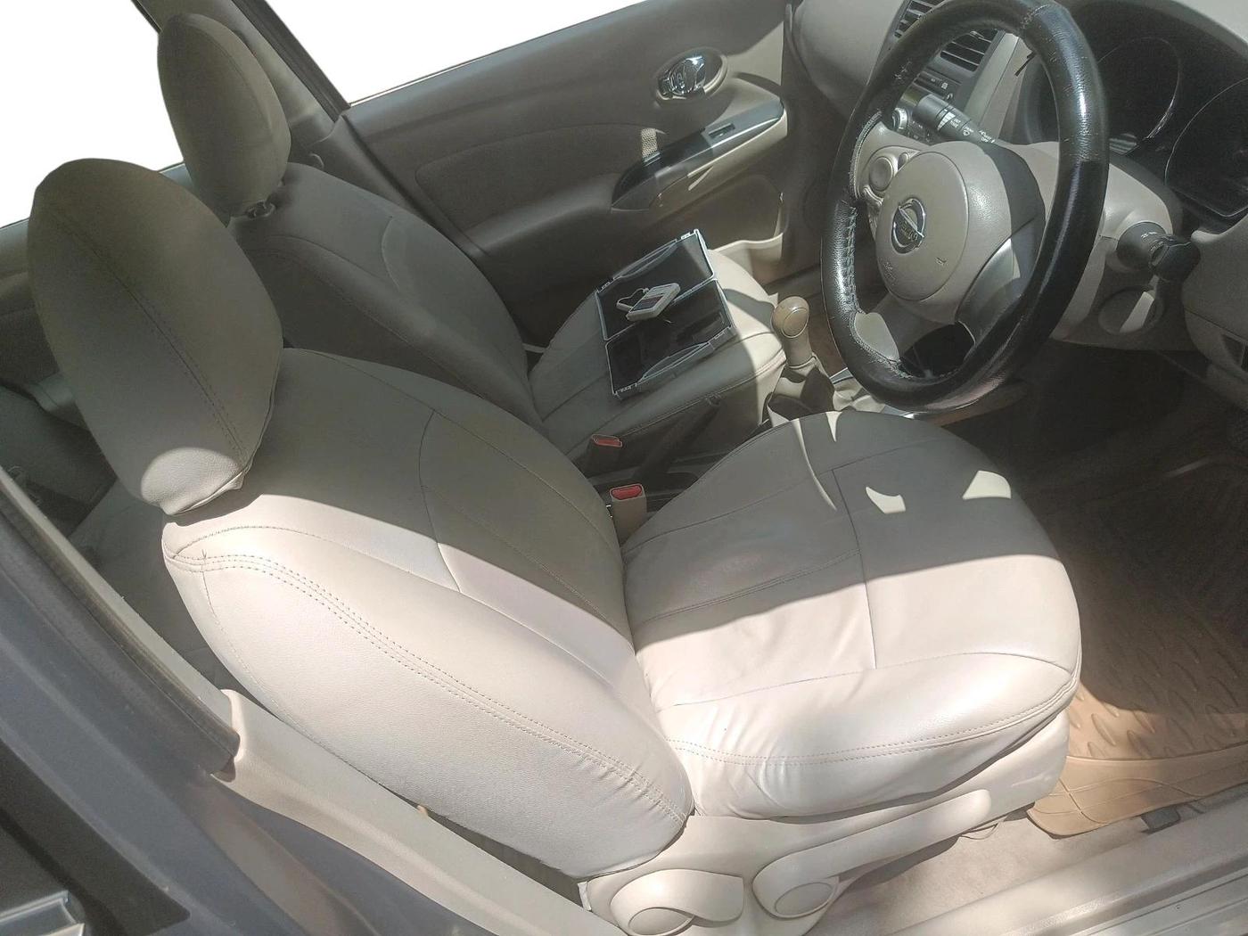 2011 Nissan Sunny XV PETROL, Petrol, Manual, 50,999 km, interior