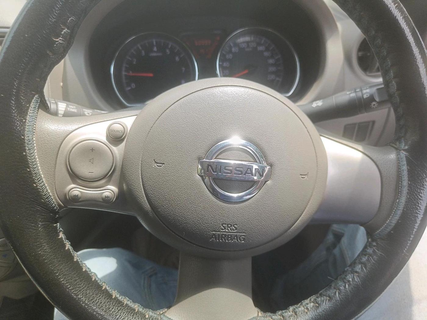 2011 Nissan Sunny XV PETROL, Petrol, Manual, 50,999 km, interior