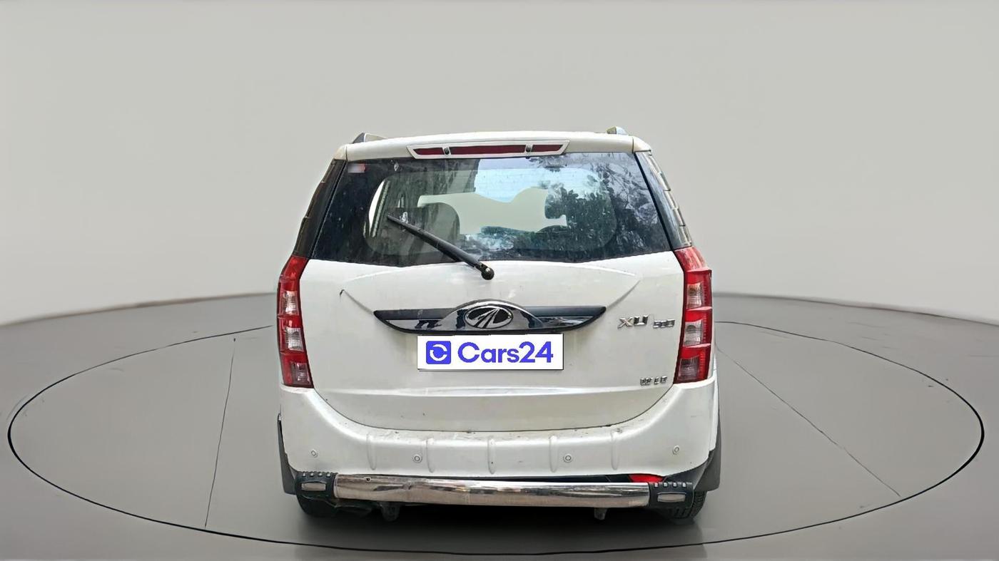 2016 Mahindra XUV500 W10, Diesel, Manual, 1,67,687 km, exterior