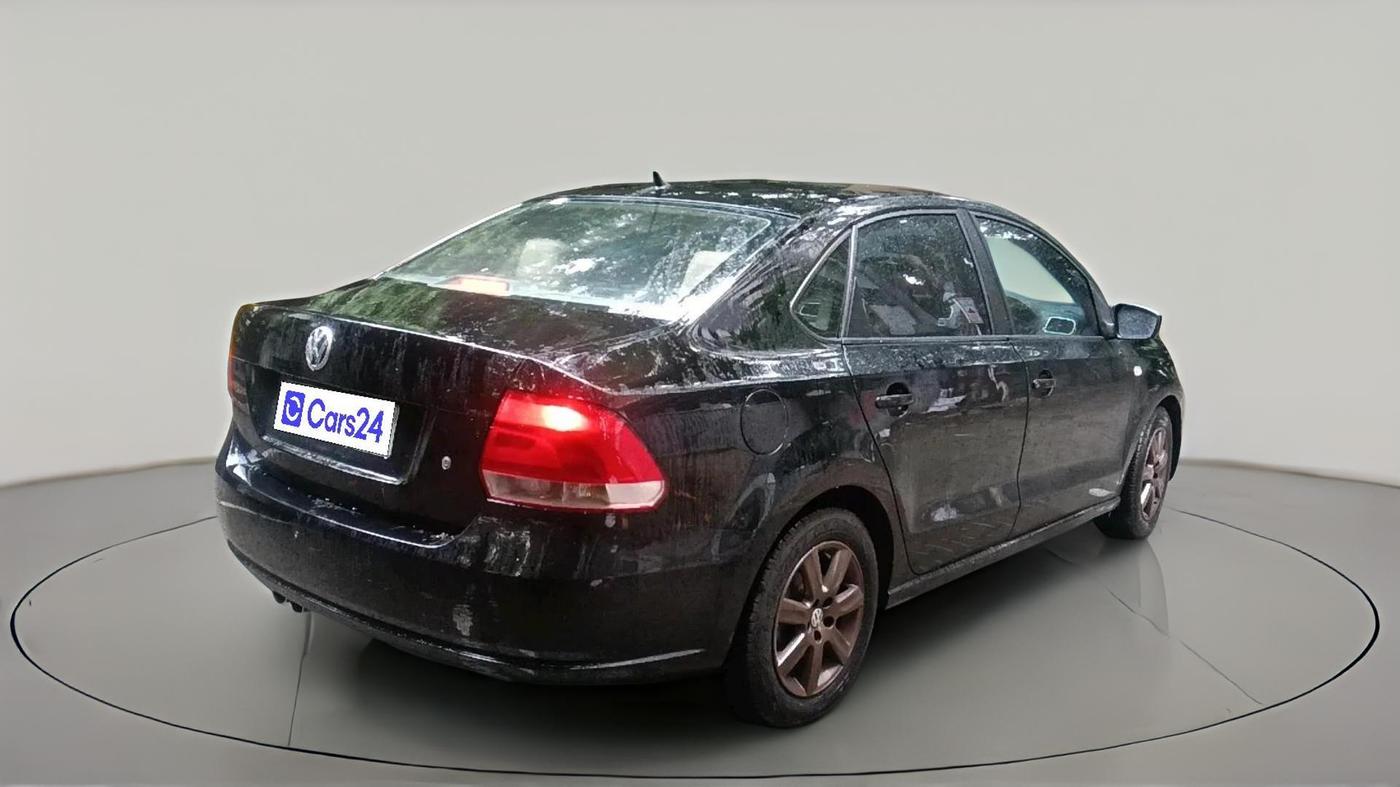 2011 Volkswagen Vento HIGHLINE 1.6 MPI, CNG, Manual, 1,41,540 km, exterior