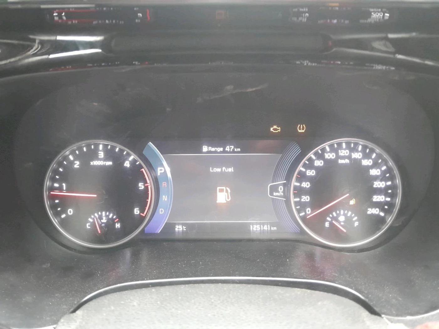 2020 KIA SELTOS HTK PLUS AT 1.5 DIESEL, Diesel, Automatic, 1,25,141 km, interior