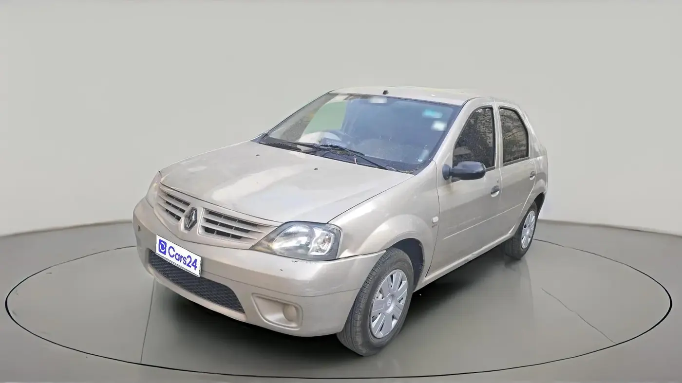 2007 Mahindra Renault Logan GLE 1.4, Petrol, Manual, 7,76,670 km, exterior