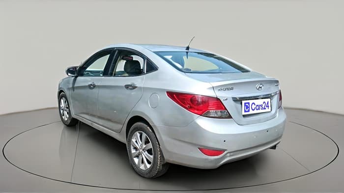 2012 Hyundai Verna FLUIDIC 1.6 VTVT SX, Petrol, Manual, 94,394 km, exterior
